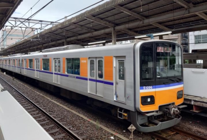 立教学院×東武鉄道 　池袋駅と志木駅の発車メロディを1年間、校歌・応援歌に変更